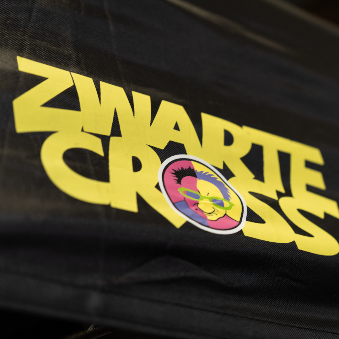 Zwarte Cross | Easy-up tent 3x3m